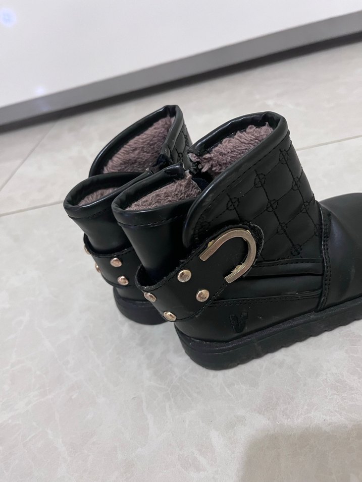 Kız Çocuk Siyah Tokalı Biker Çizme - Görsel 3