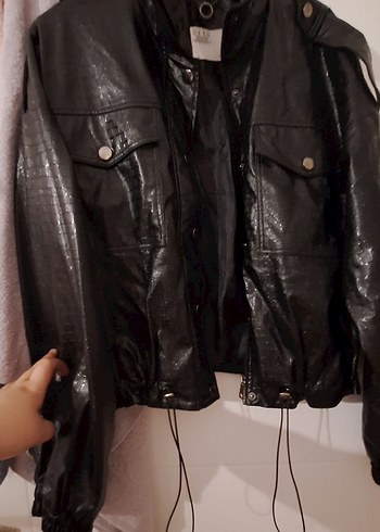 Kadın Siyah Deri Kemerli Ceket - Görsel 2