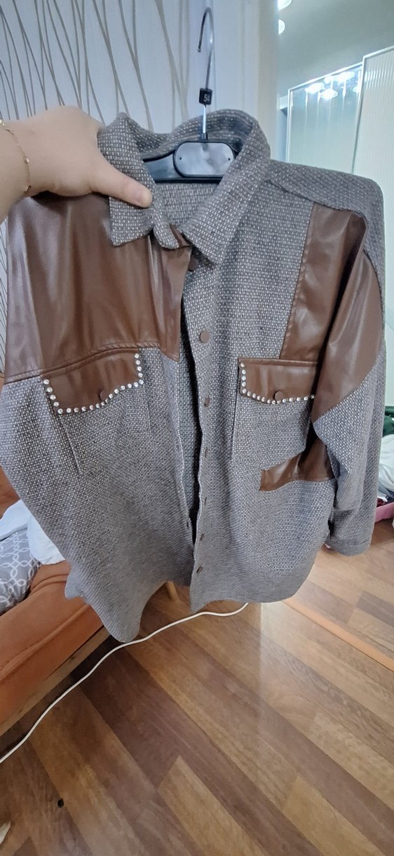 Düğmeli Deri Detaylı Kadın Ceket - Görsel 3