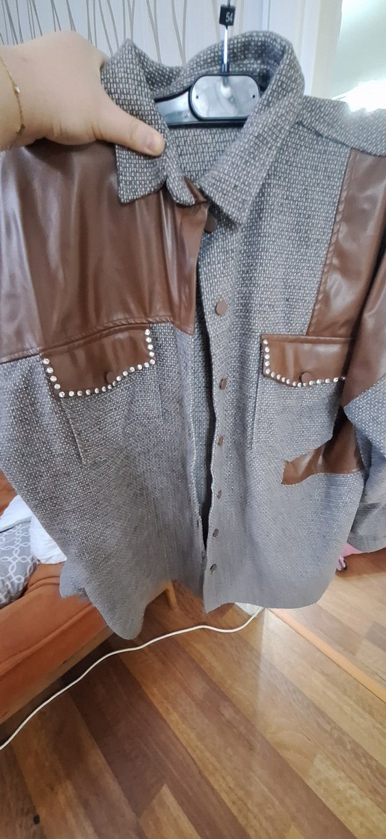 Düğmeli Deri Detaylı Kadın Ceket - Görsel 4