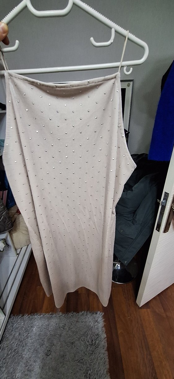 Bej V Yaka taşli ip askili Gecelik - Görsel 2