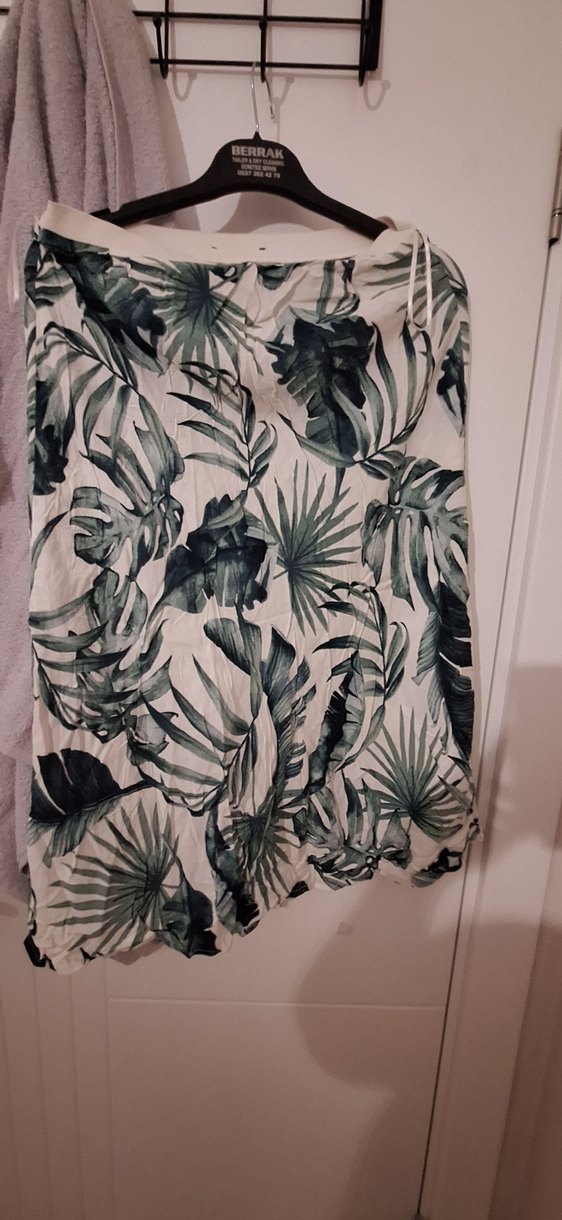 Bohem Desenli yeşil etek plaj içinde normalda tercih edebilir - Görsel 2