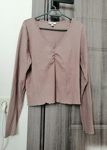 V Yaka Uçları Pliseli Bej Kadın Bluz - Görsel 3