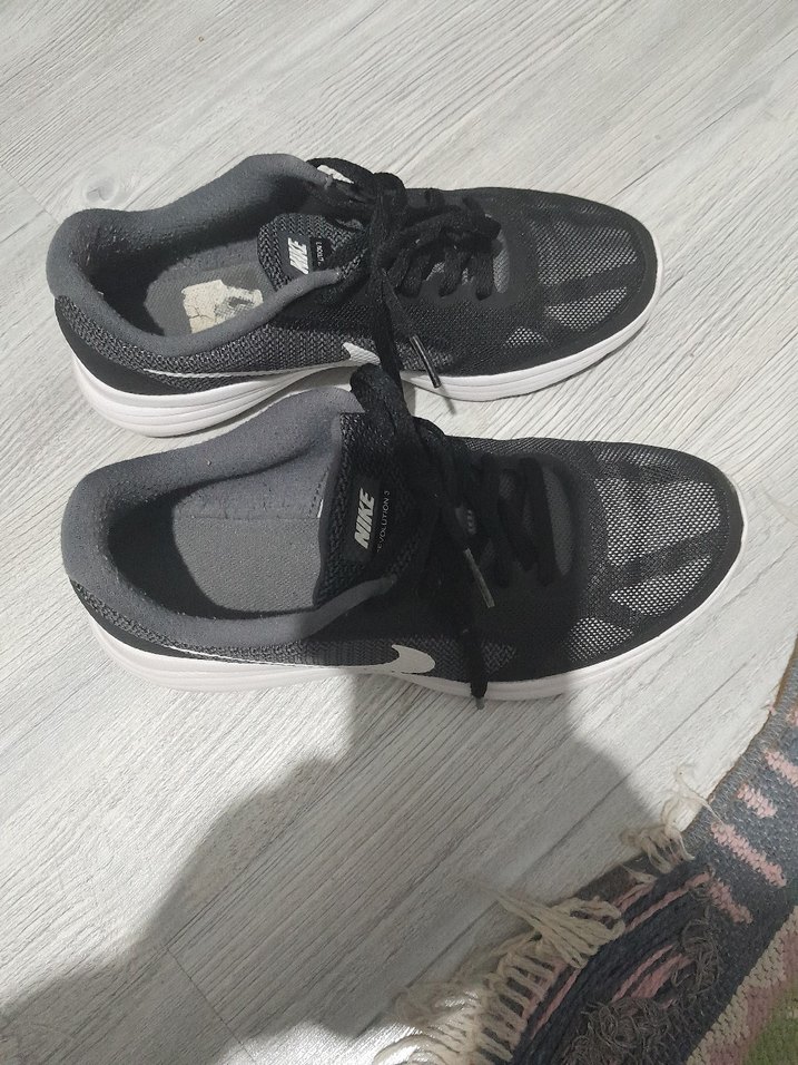 Nike Siyah Kadın Spor Ayakkabı - Görsel 3