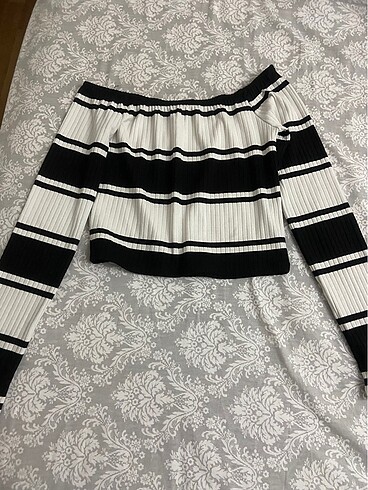 m Beden bershka crop