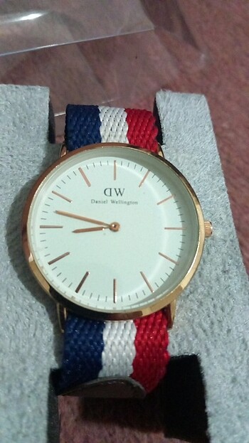 Daniel Wellington Daniel Wellington