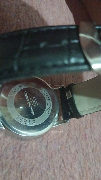 Tommy Hilfiger Şık saat 
