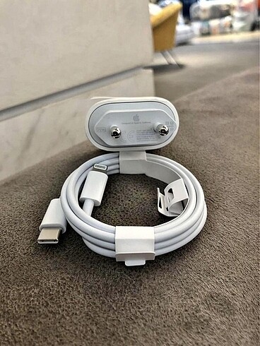 Orjinal iphone şarj aleti 20watt hızlı