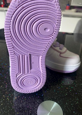 Mor Detaylı Kız Çocuk Nike Spor Ayakkabı - Görsel 2