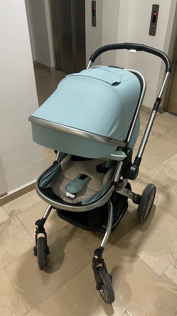 Bebek Arabası sıfırdan farksız lekesi yok Bursaiçi elden teslim - Görsel 5