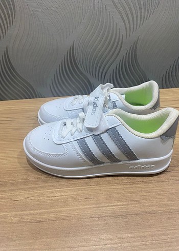 Adidas Erkek Çocuk Beyaz Cırt Cırtlı Spor Ayakkabı - Görsel 2