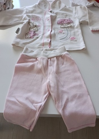 Pembe Uzun Kollu Düğmeli Bebek Kız Takımı
