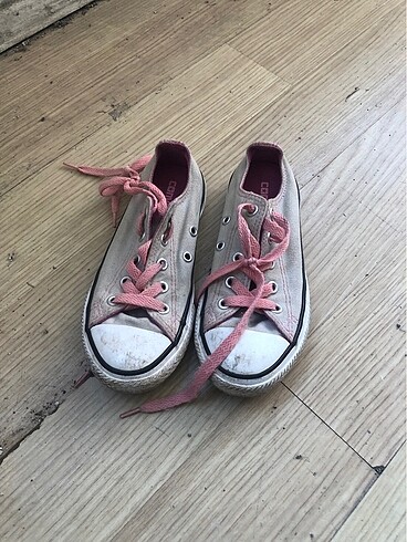 Converse ayakkabı