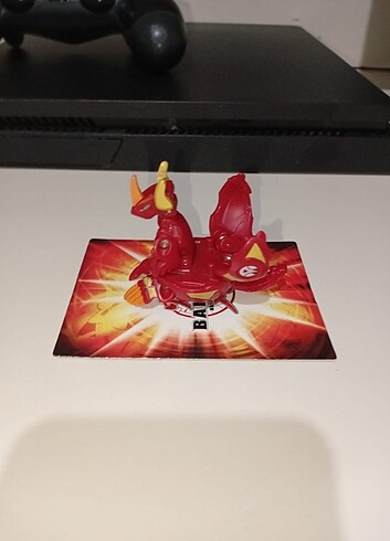 Bakugan Pyrus Helix Dragonoid 