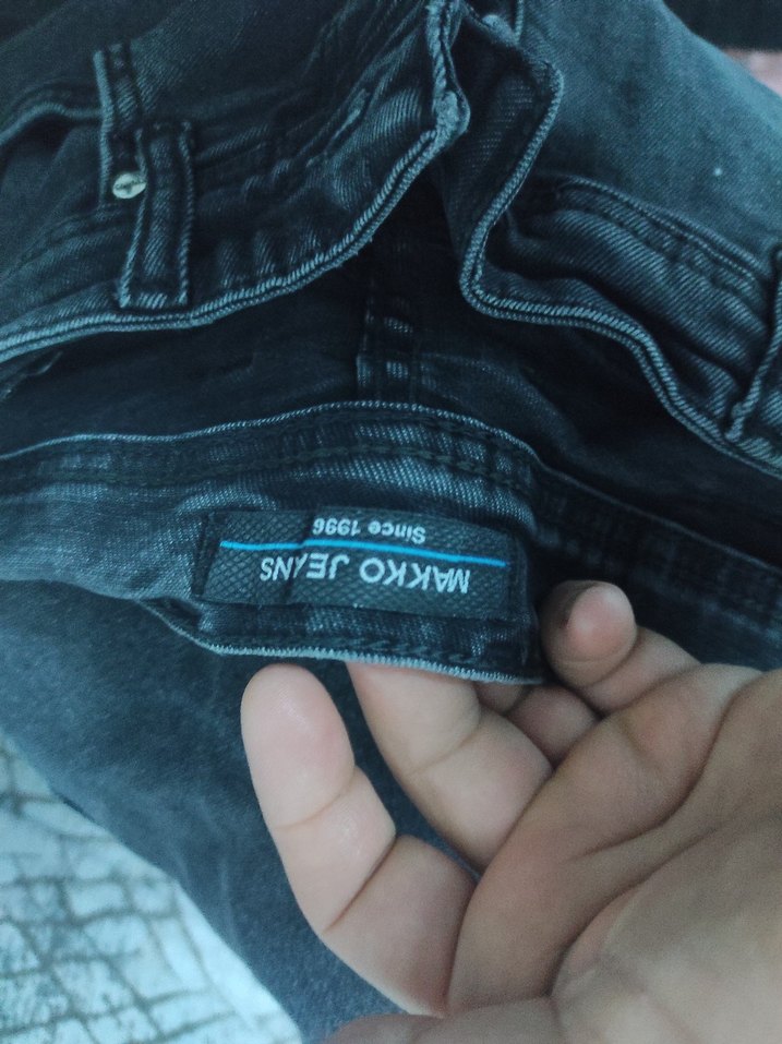 Gri Düğmeli Kadın Midi Kot Pantolon - Görsel 2