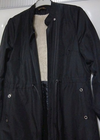 Uzun Siyah Düğmeli Kadın Palto - Görsel 2