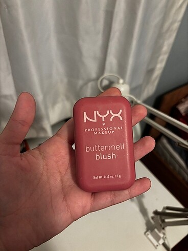Nyx Buttermelt Blush 07 Numara