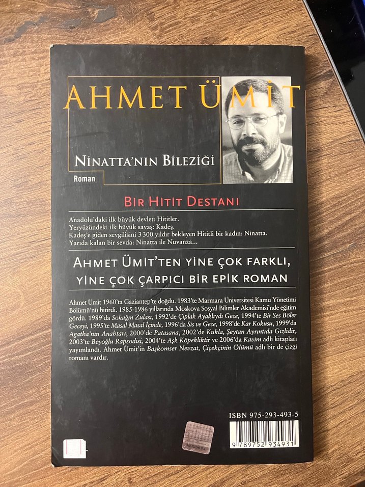 Ninattanın Bileziği - Ahmet Ümit - Görsel 2