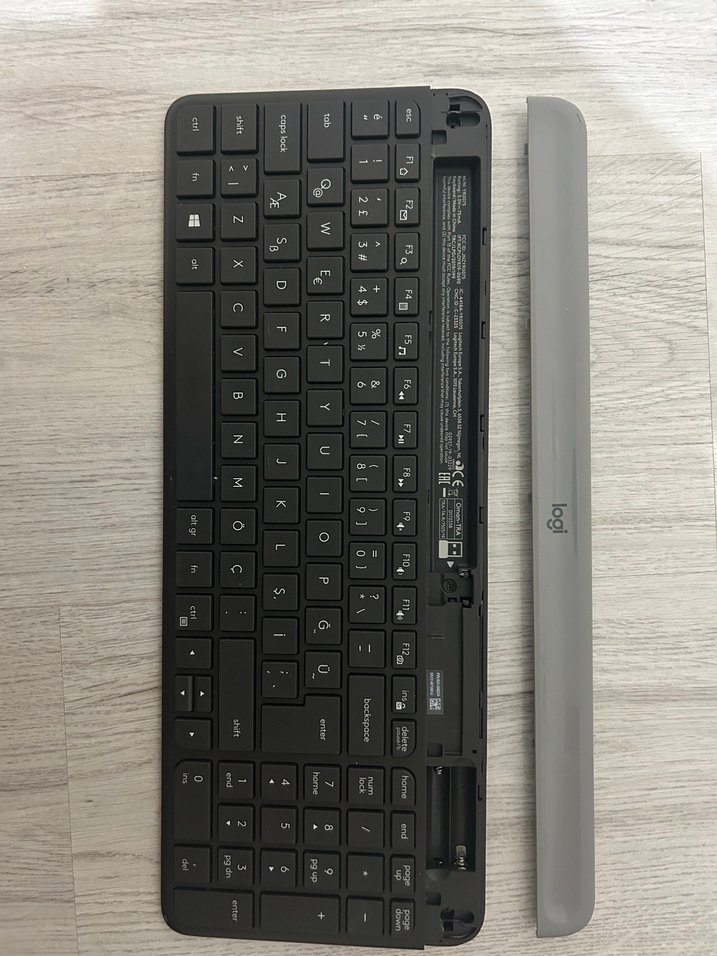 Logitech Gri Kablosuz Klavye, NANO RECİVER YOKTUR. - Görsel 2