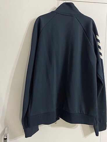 Hummel Hummel