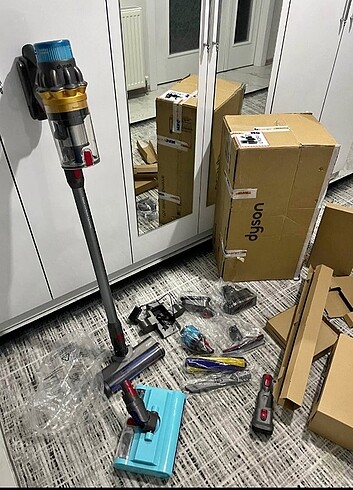 Dyson V15 Elektrikli Süpürge 