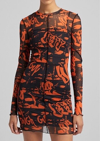 BERSHKA x Benee Elbise