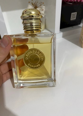 Beden Burberry Goddess Kadın Parfümü 100 ml
