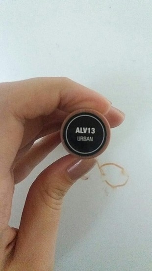 Pastel likit mat ruj