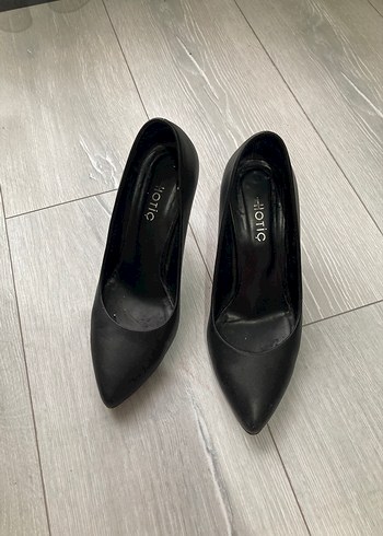 Siyah Elastik Stiletto Topuklu Kadın Ayakkabı - Görsel 5