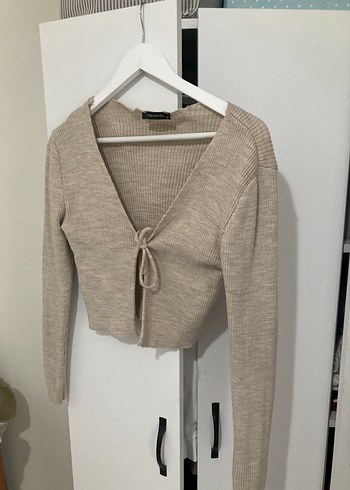 Bej V Yakalı Kısa Triko Hırka - Görsel 2