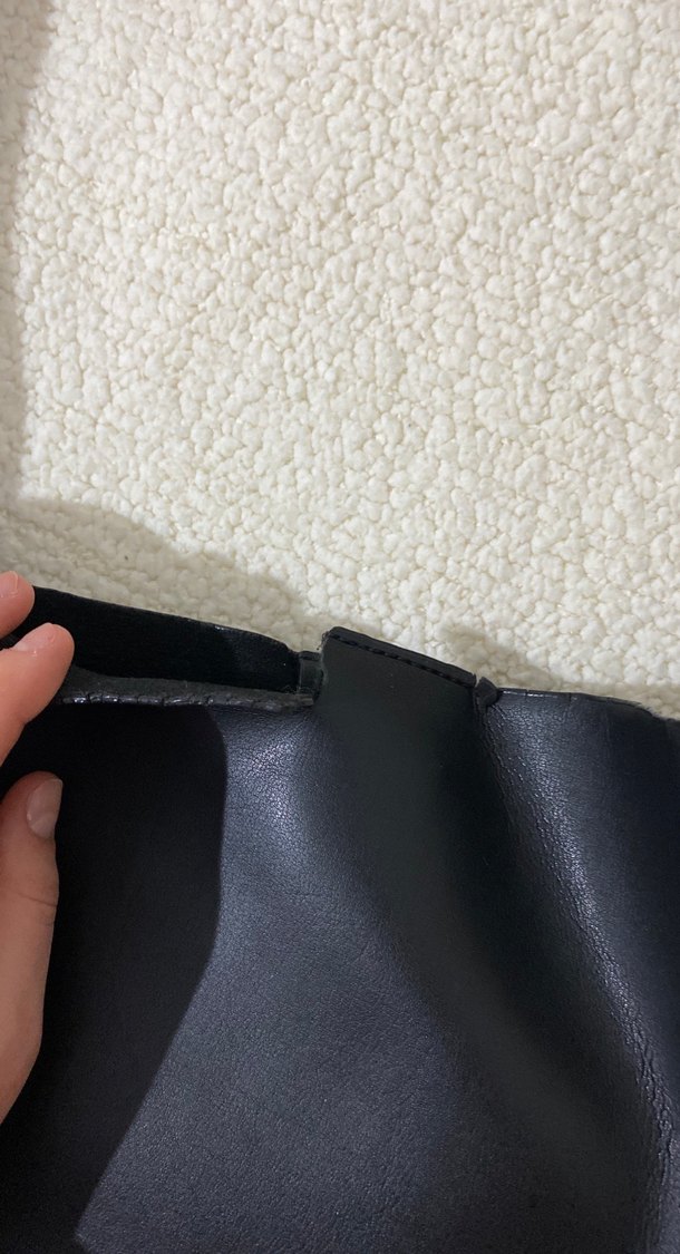 Siyah Minimalist Kadın.biraz kullanılmaya bağlı defosu var - Görsel 2