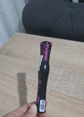 Essence Marka Maskara - Görsel 4