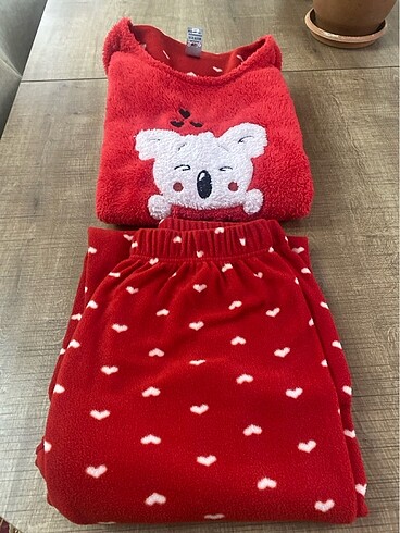 Pijama takımı