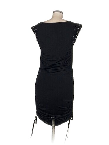 36 Beden Vintage Love Kısa Elbise %70 İndirimli.