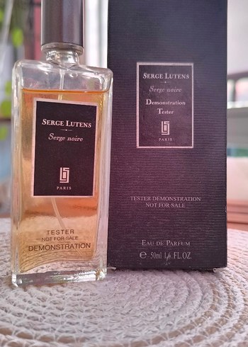 Beden Renk Serge Lutens Serge Noire Kadın Parfümü Tester