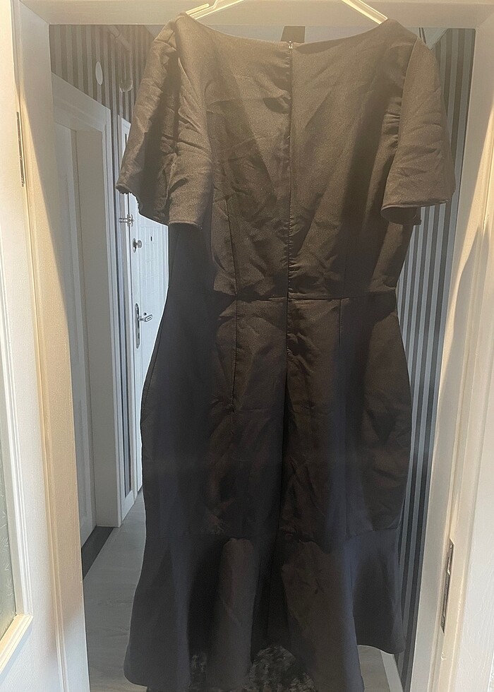 Siyah elbise - Görsel 2