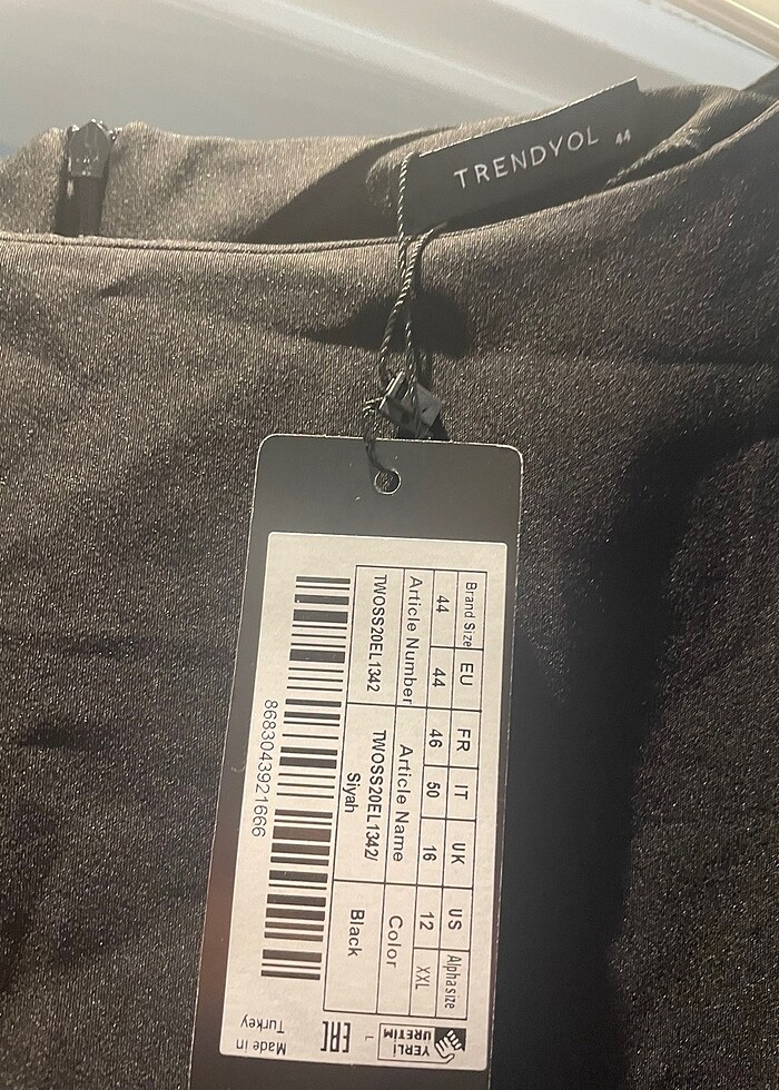 Siyah elbise - Görsel 3