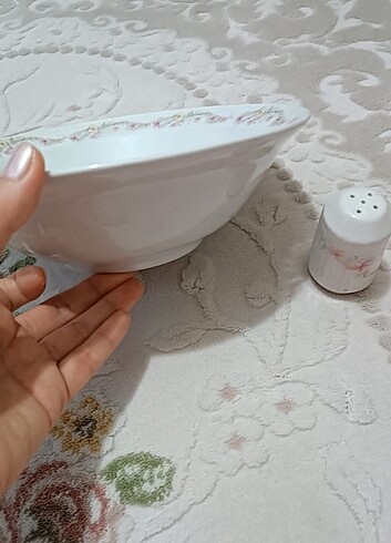 Diğer İstanbul porselen tabak ve tuzluk