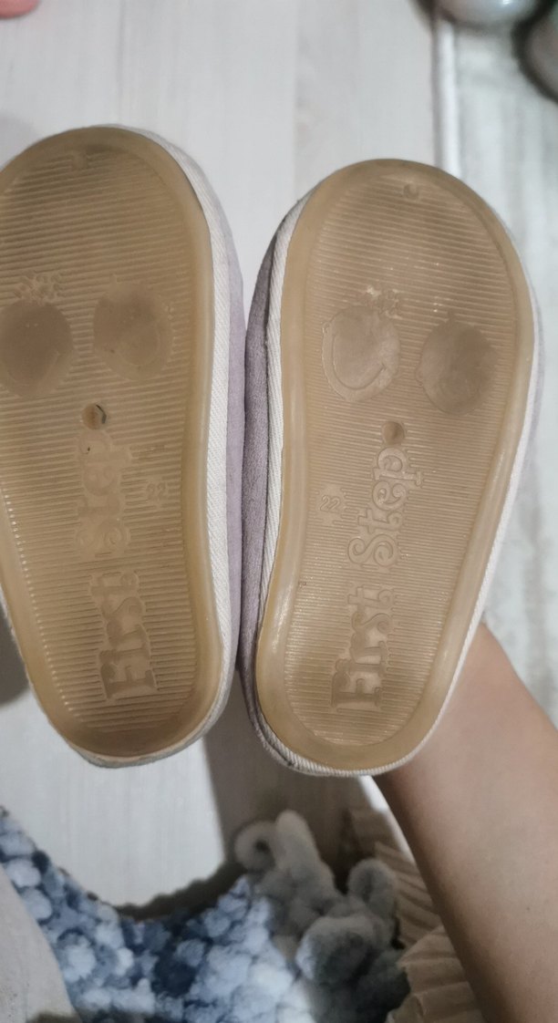 Kızlar İçin Bej Süet Fiyonk Detaylı Babet - Görsel 3