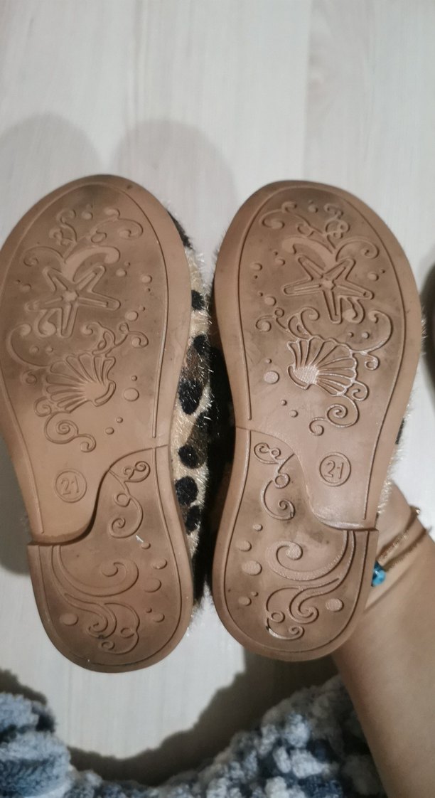 Kız Çocuk Leopar Desenli Kürklü Babet - Görsel 3