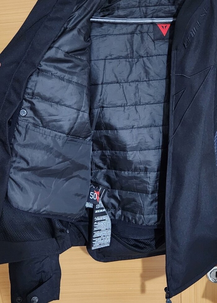 Dainese 4 mevsim omuz dirsek korumali motorcu ceketi - Görsel 2