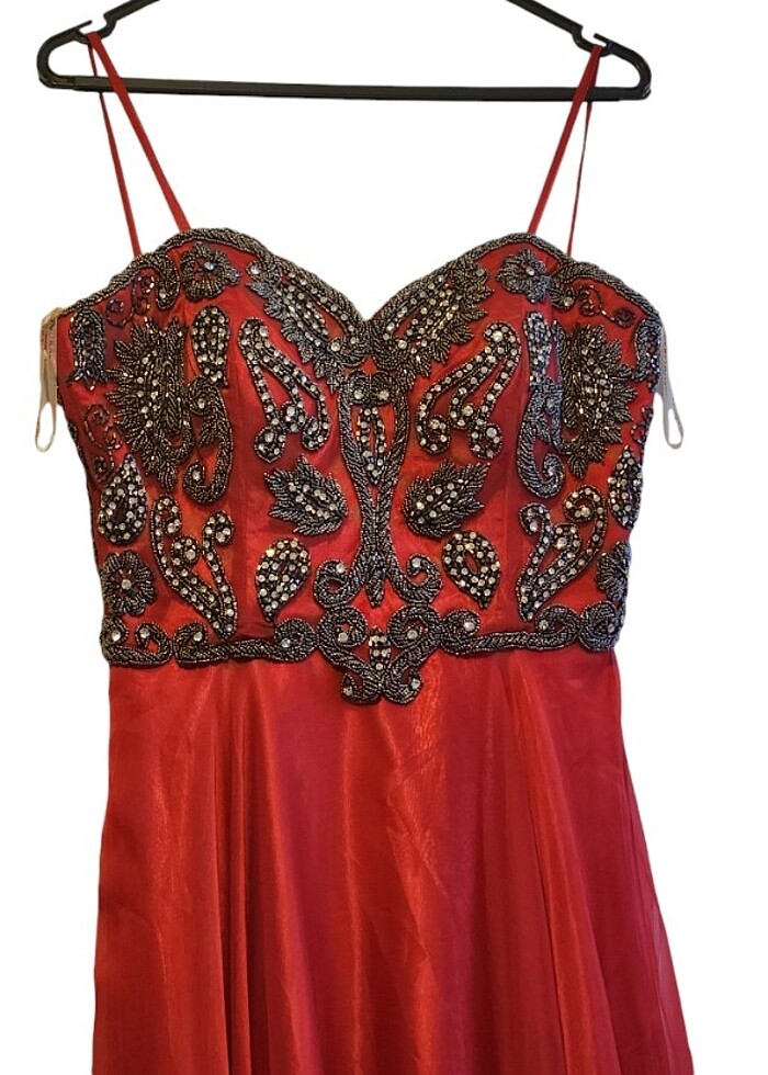 Özel dikim gece elbisesi - Görsel 3