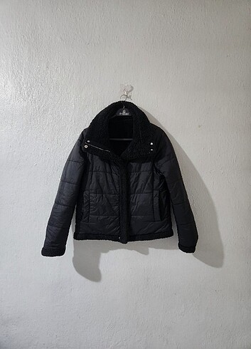 Guess marka peluş mont - Görsel 6