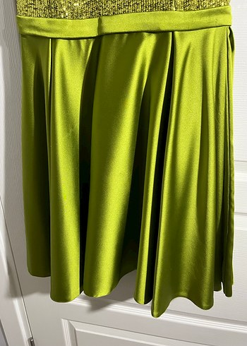 Parlak Yeşil Drapeli Midi Abiye Elbise - Görsel 3