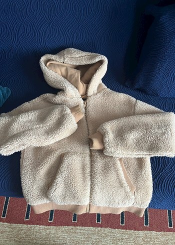 Bej Kapüşonlu Peluş Kadın Ceket - Görsel 4