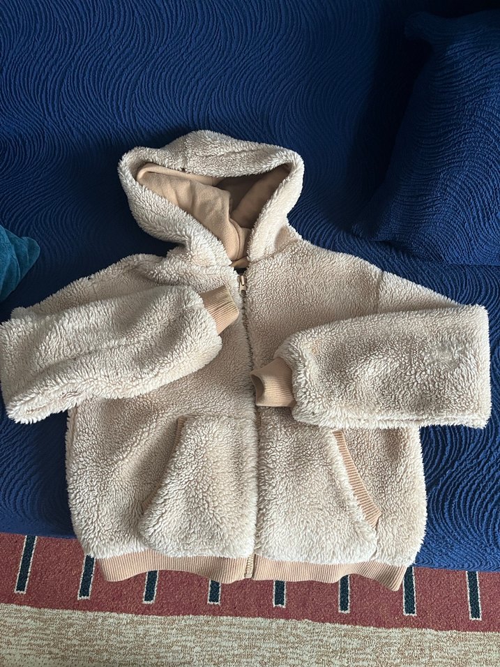 Bej Kapüşonlu Peluş Kadın Ceket - Görsel 4