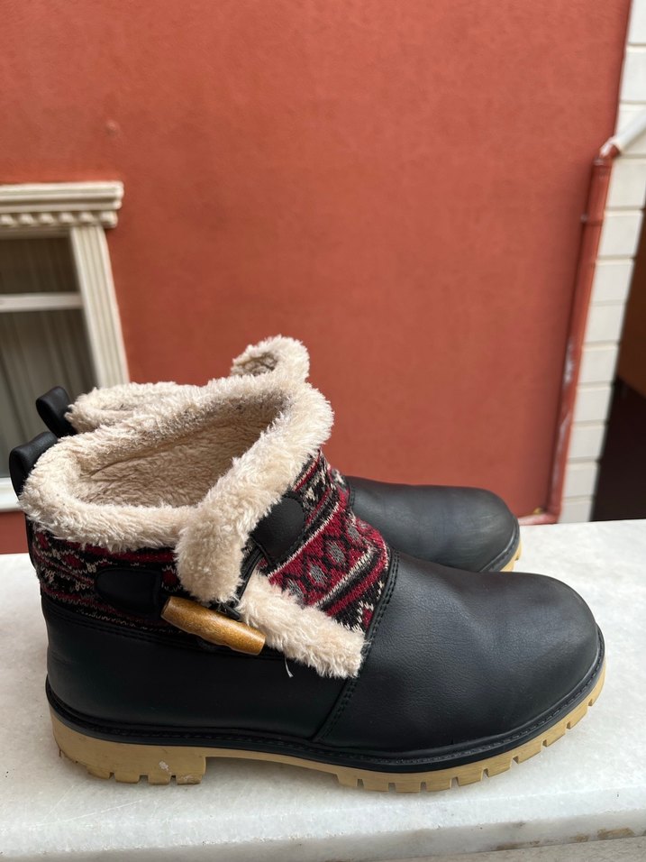 Kürklü Bohem Tarzı Kadın Botu - Görsel 3