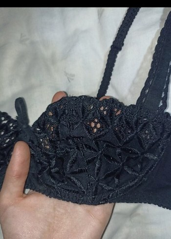 Penti Nakışlı Siyah Gotik Sütyen