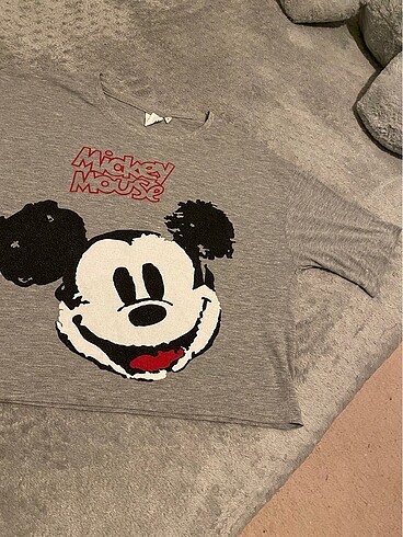 Mickey Mouse Crop
