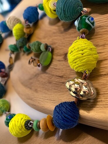 Desigual Limon sarısı kolye küpe takımı